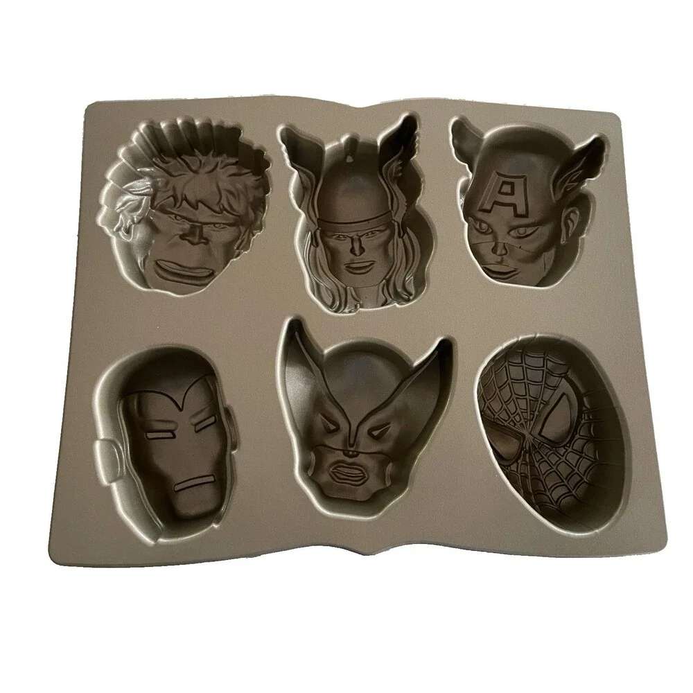 Nordic Ware Marvel Avengers Cakelet Bake Pan 6 Superhero Faces
